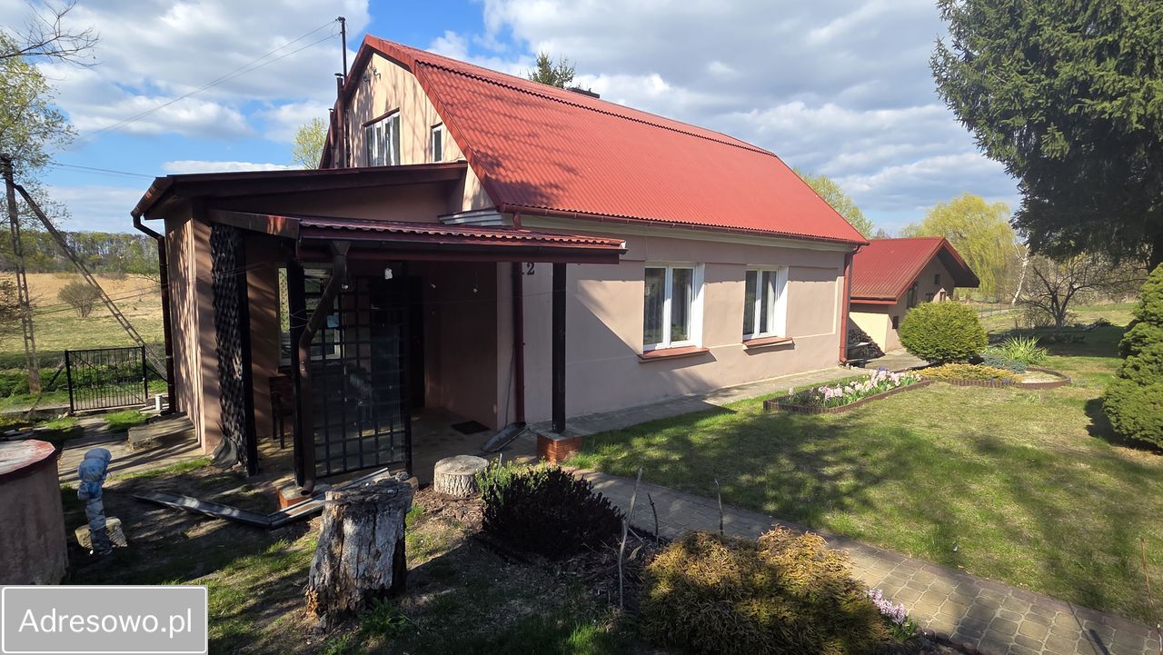 dom wolnostojący, 3 pokoje Izbica, ul. Leśna. Zdjęcie 1