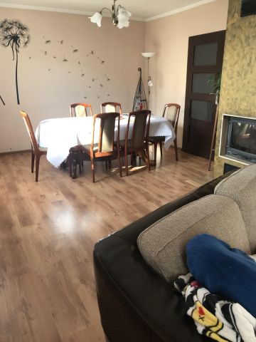 dom wolnostojący, 4 pokoje Osiek nad Wisłą, ul. Leśna. Zdjęcie 1