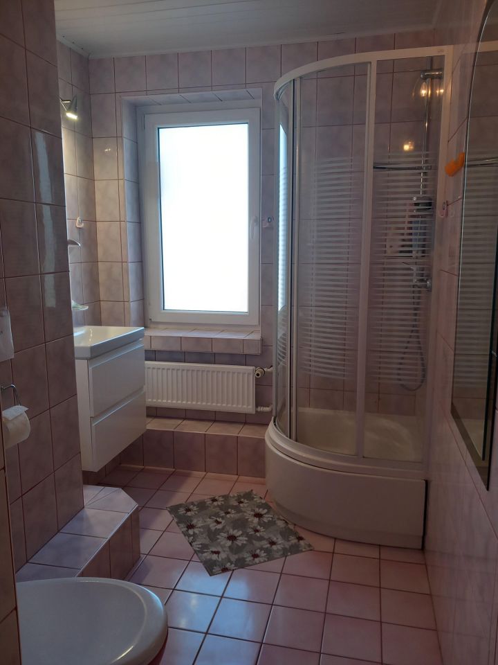 bliźniak, 7 pokoi Ustka, ul. 11 Listopada. Zdjęcie 25