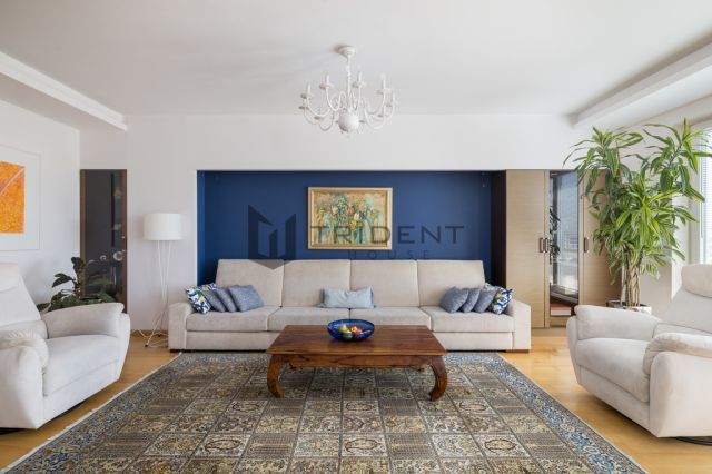 Mieszkanie 4-pokojowe Warszawa Ochota, ul. Włodarzewska. Zdjęcie 1