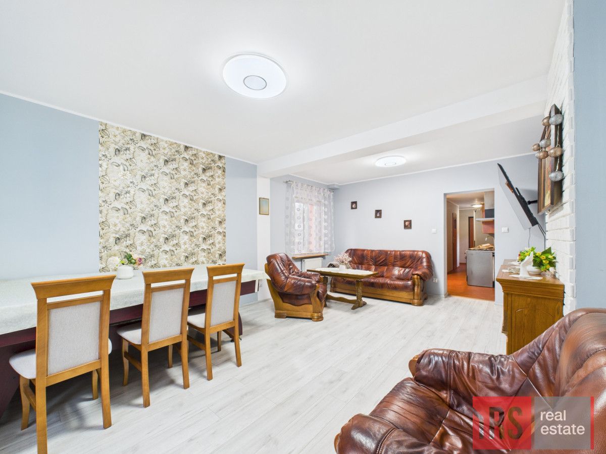 dom wolnostojący, 4 pokoje Bobrowice. Zdjęcie 3