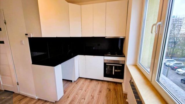 Mieszkanie 2-pokojowe Zabrze, ul. gen. Charlesa de Gaulle'a. Zdjęcie 1