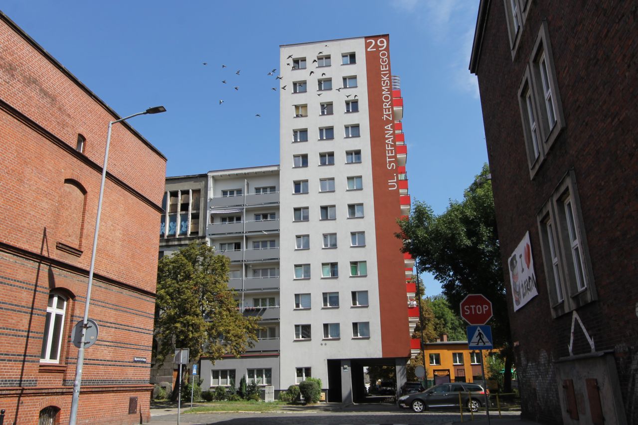 Mieszkanie 2-pokojowe Bytom Śródmieście, ul. Stefana Żeromskiego. Zdjęcie 1
