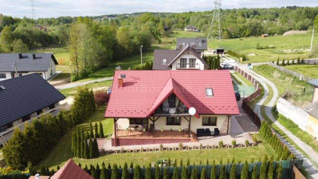 dom wolnostojący, 6 pokoi Stary Wiśnicz. Zdjęcie 1