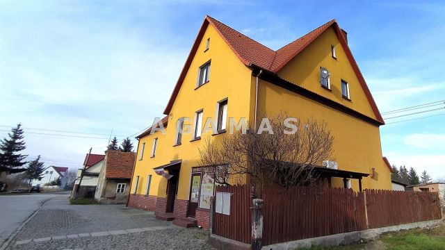 dom wolnostojący, 12 pokoi Kondratowice. Zdjęcie 2