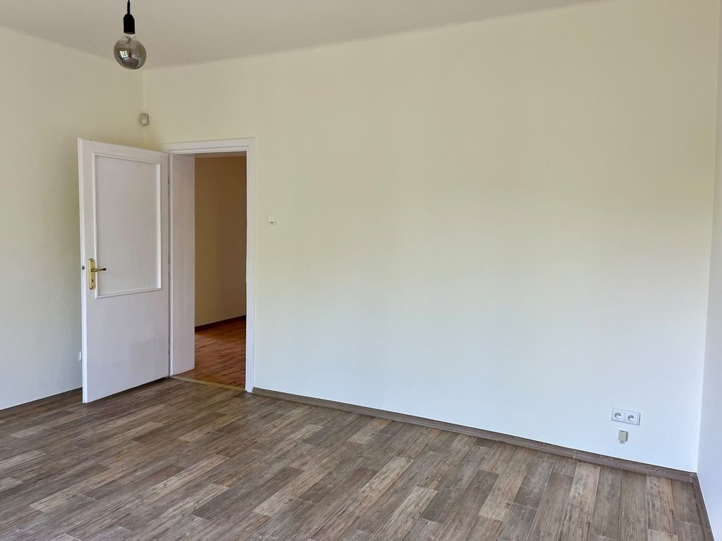 dom wolnostojący, 3 pokoje Łódź. Zdjęcie 10