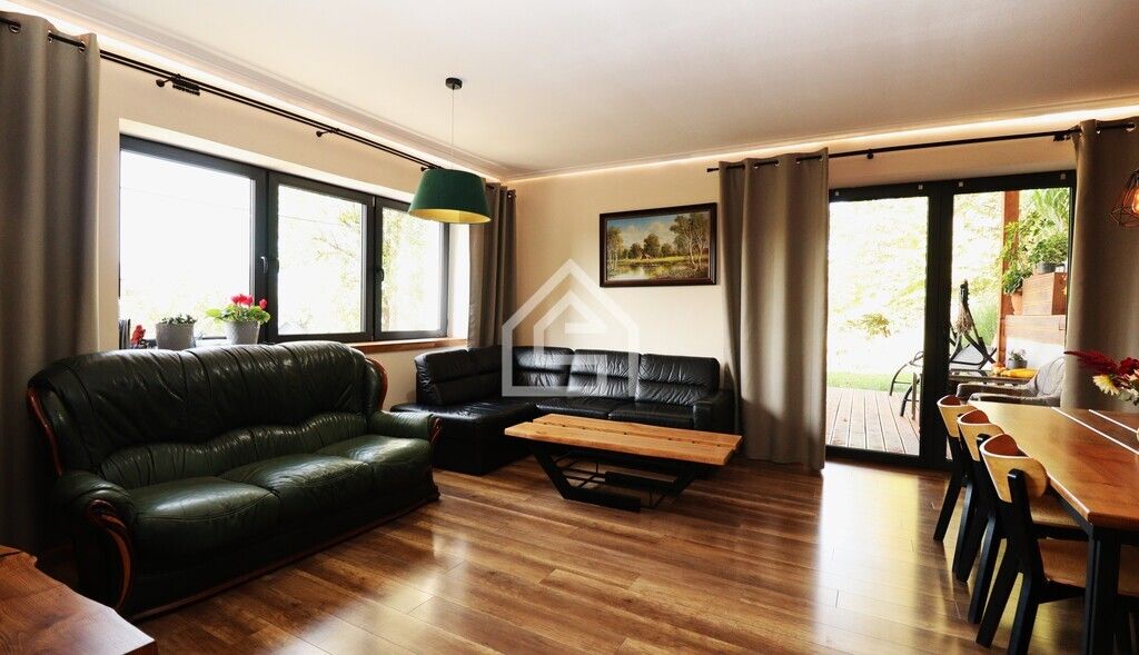 dom wolnostojący, 6 pokoi Owieczka. Zdjęcie 4