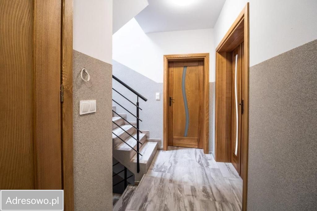 dom wolnostojący, 10 pokoi Targoszów. Zdjęcie 17