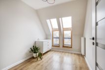 Mieszkanie 3-pokojowe Warszawa Praga-Południe, ul. Józefa Zaliwskiego. Zdjęcie 1