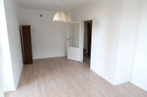 Mieszkanie 2-pokojowe Warszawa Okęcie, ul. Astronautów. Zdjęcie 2