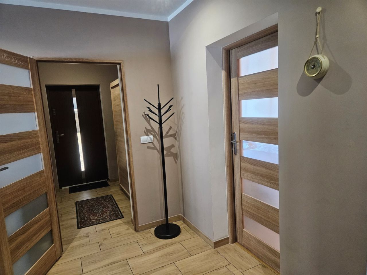 dom wolnostojący, 6 pokoi Świebodzice Ciernie. Zdjęcie 9