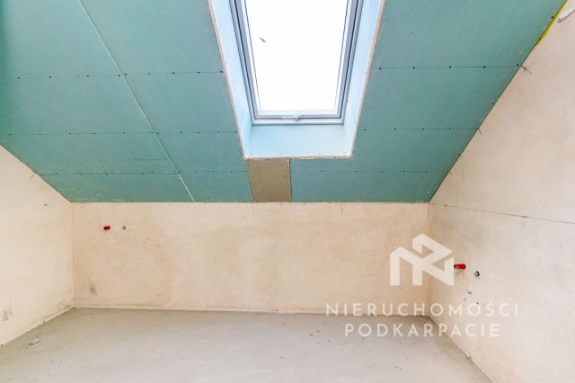 dom wolnostojący, 5 pokoi Nowy Borek. Zdjęcie 23