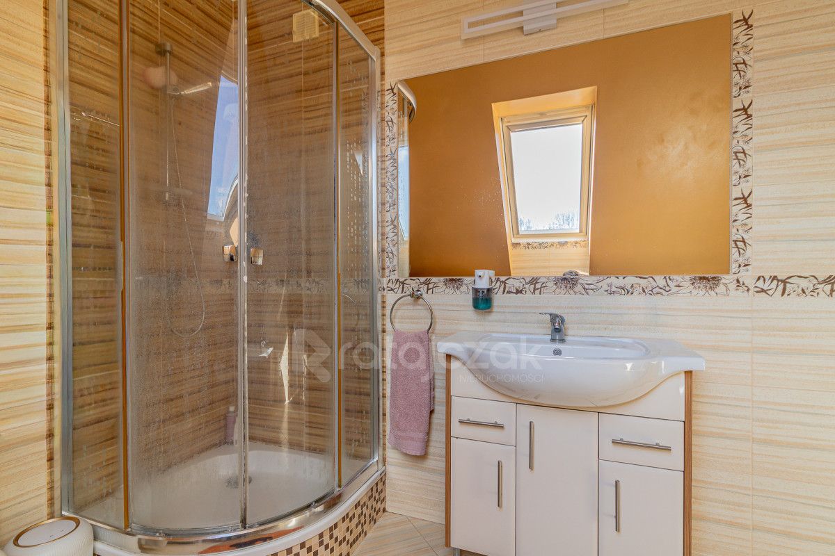 bliźniak, 4 pokoje Radunica. Zdjęcie 17