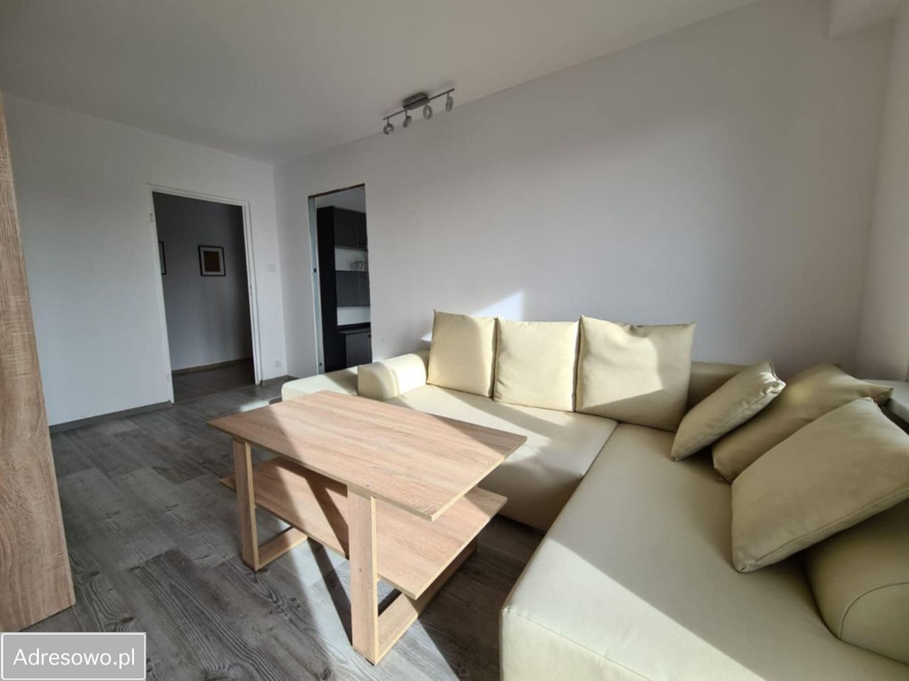 Mieszkanie 3-pokojowe Nysa, ul. Wincentego Karugi