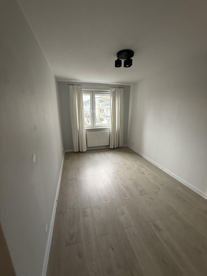 Mieszkanie 3-pokojowe Kielce Podkarczówka, ul. Hugona Kołłątaja. Zdjęcie 7