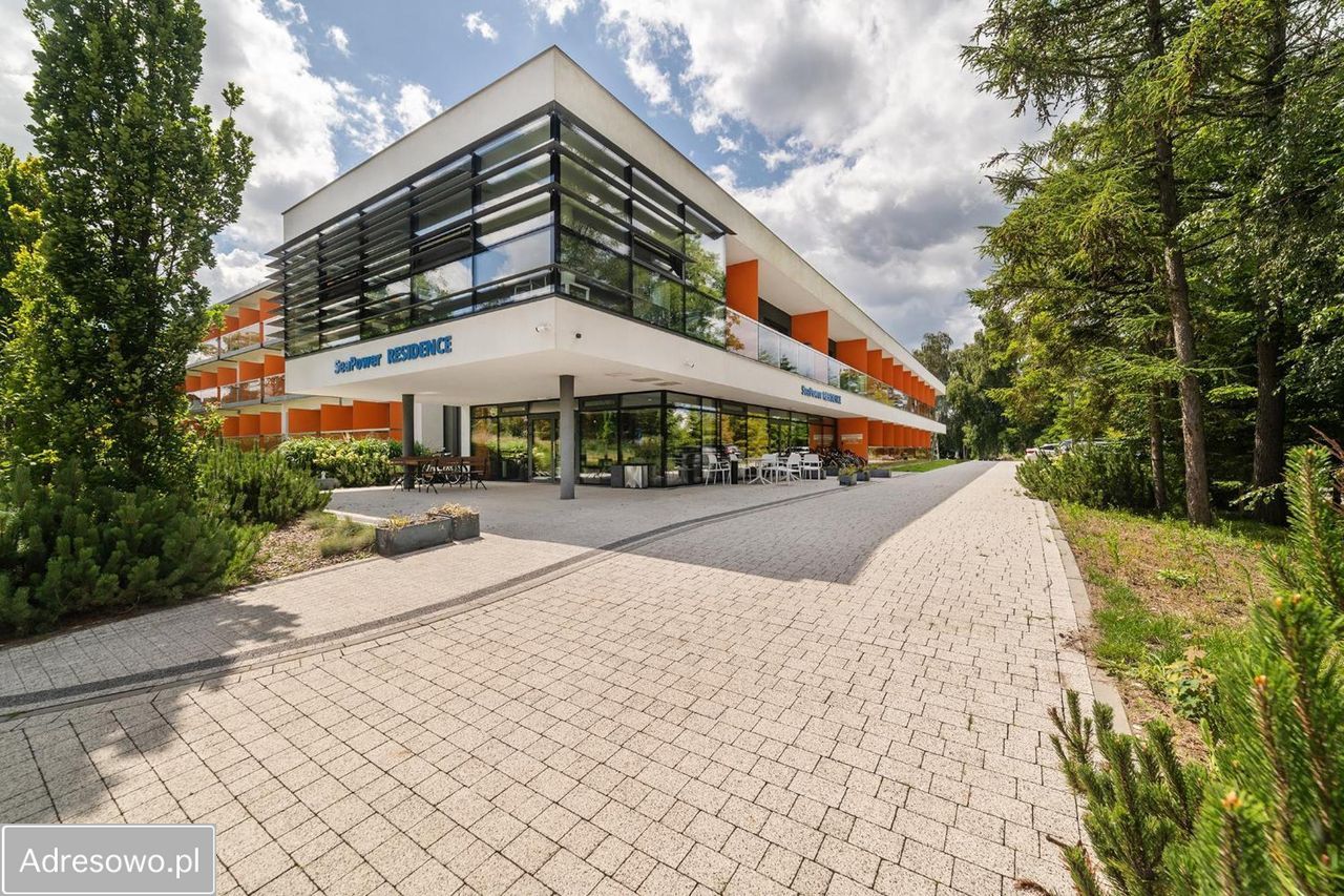 Lokal Jastrzębia Góra. Zdjęcie 1