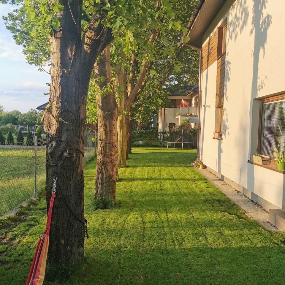 bliźniak, 4 pokoje Łomianki Dolne, Kościelna Droga. Zdjęcie 22