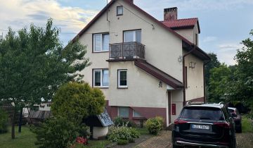 dom wolnostojący Dąbrówka-Strumiany