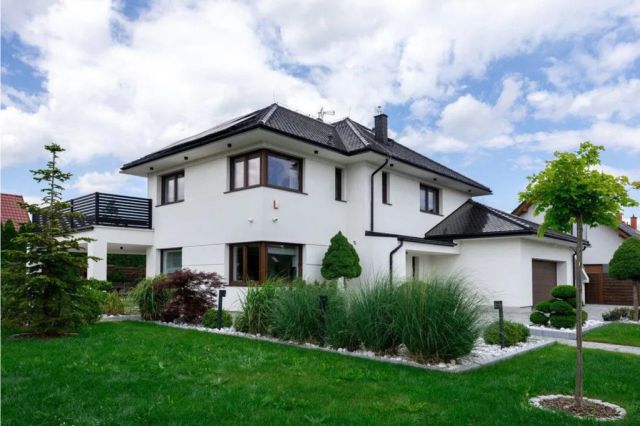 dom wolnostojący, 6 pokoi Konstancin-Jeziorna. Zdjęcie 3