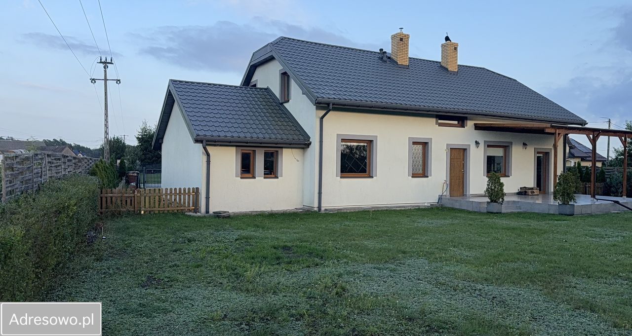 dom wolnostojący, 6 pokoi Białobiel. Zdjęcie 10