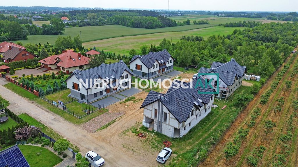 Mieszkanie 4-pokojowe Konin. Zdjęcie 19