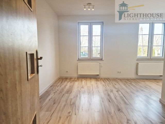 Mieszkanie 3-pokojowe Sobowidz. Zdjęcie 1