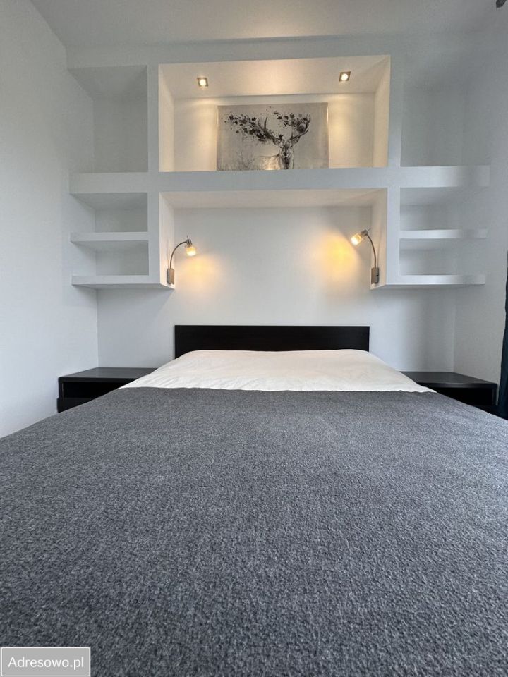 Mieszkanie 3-pokojowe Jelenia Góra Centrum, ul. 1 Maja. Zdjęcie 4