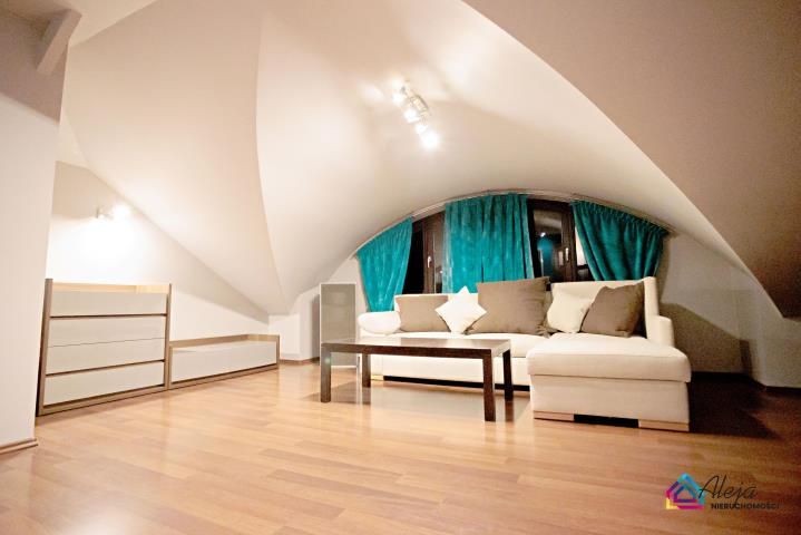 dom wolnostojący, 5 pokoi Częstochowa Północ, ul. Kochmańskiego. Zdjęcie 12