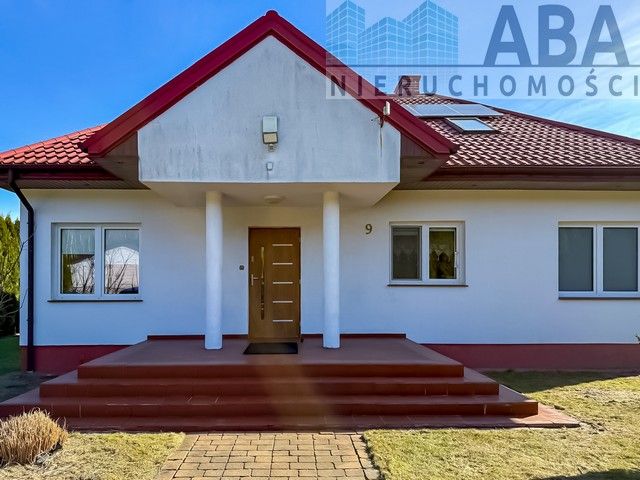 dom wolnostojący, 3 pokoje Turkowice, ul. Jaśminowa. Zdjęcie 2