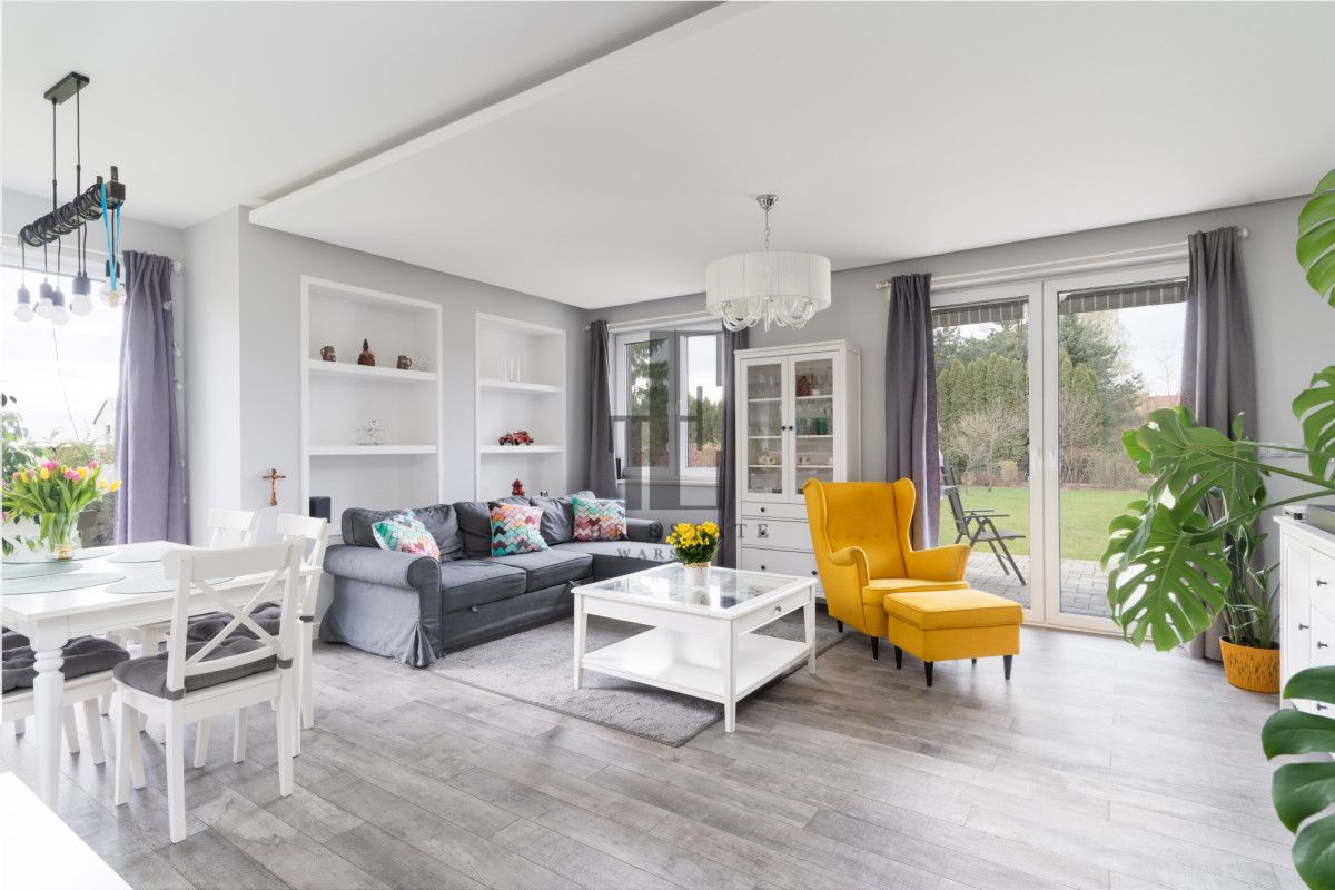 dom wolnostojący, 6 pokoi Kępa Kiełpińska. Zdjęcie 1