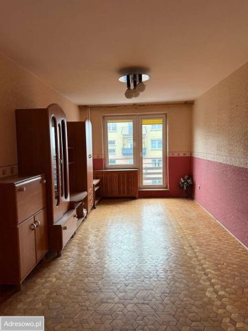 Mieszkanie 3-pokojowe Skarbimierz-Osiedle, ul. Akacjowa. Zdjęcie 1