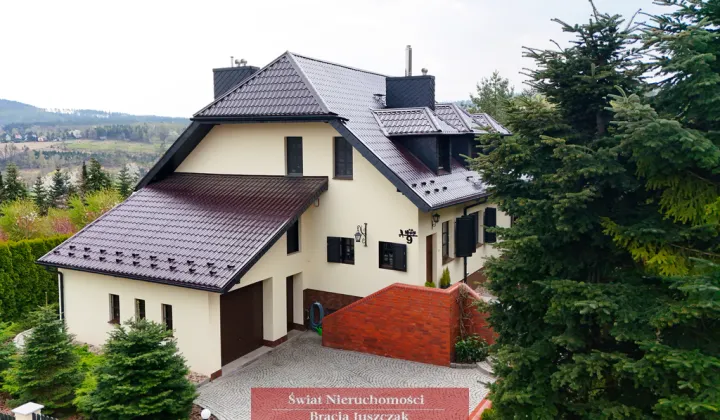 dom wolnostojący, 6 pokoi Sulistrowiczki