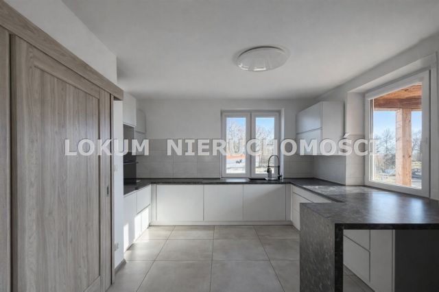 dom wolnostojący, 5 pokoi Pniówek, ul. Krucza. Zdjęcie 5