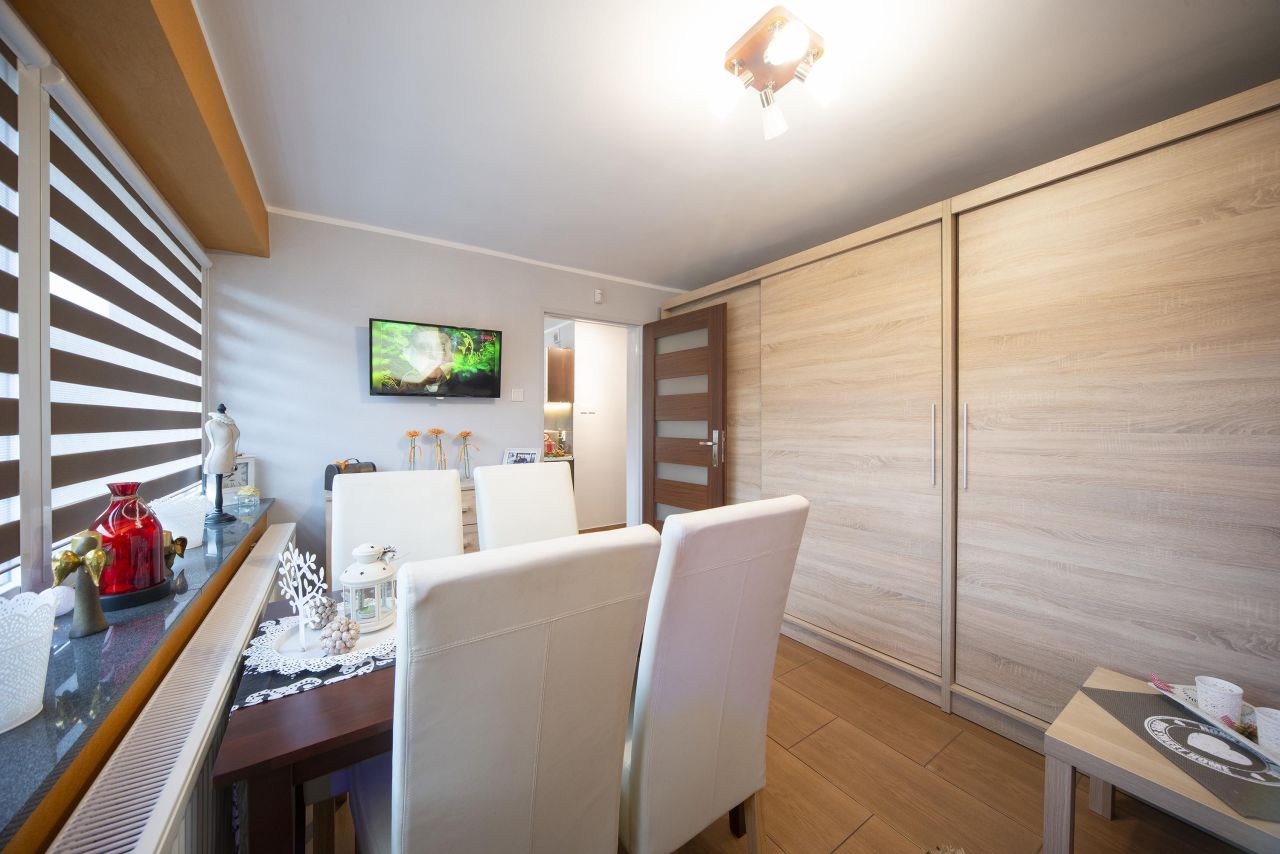 dom wolnostojący, 12 pokoi Krynica Morska, ul. Rybacka. Zdjęcie 16