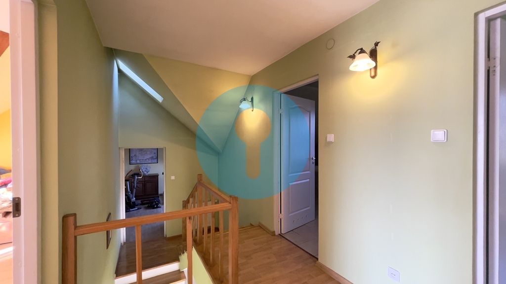 bliźniak, 5 pokoi Bilcza. Zdjęcie 22