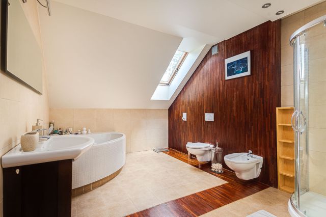 dom wolnostojący, 7 pokoi Łódź. Zdjęcie 12