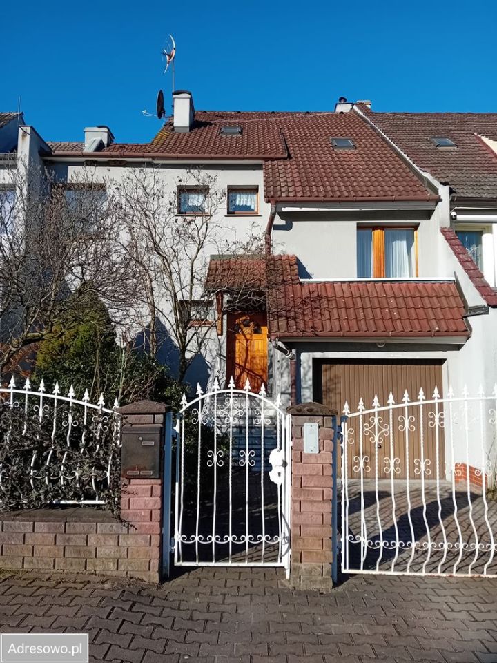 dom szeregowy, 5 pokoi Legnica, ul. Meksykańska. Zdjęcie 1