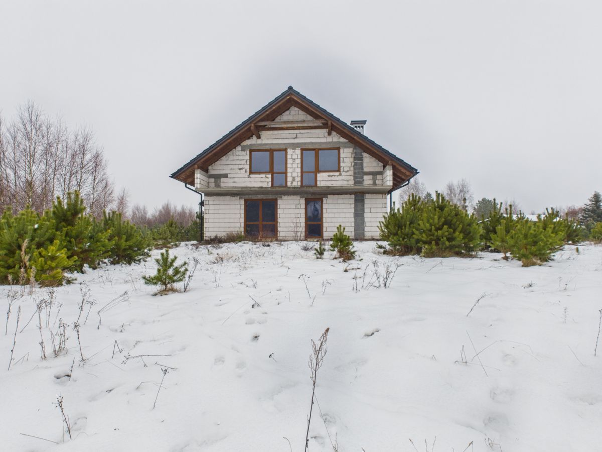 dom wolnostojący, 5 pokoi Męcikał. Zdjęcie 2