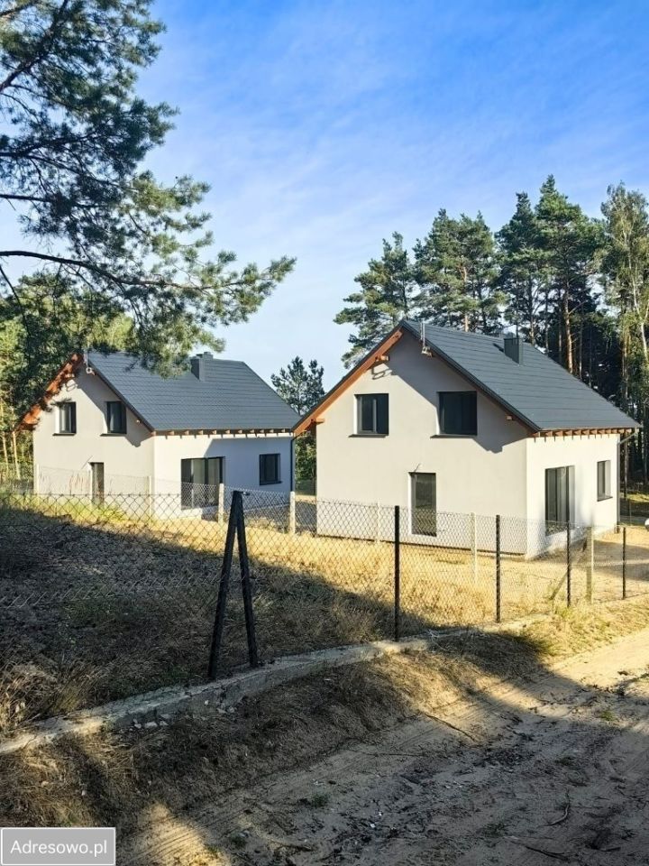 dom wolnostojący, 4 pokoje Klotyldowo. Zdjęcie 3