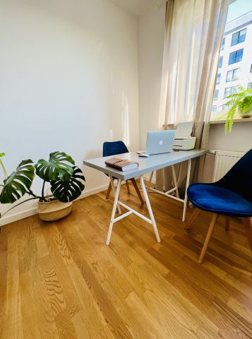 Mieszkanie 3-pokojowe Warszawa Gocław, ul. Jugosłowiańska. Zdjęcie 3