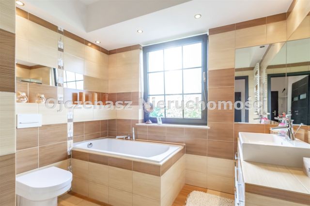 Mieszkanie 3-pokojowe Niemcz. Zdjęcie 10