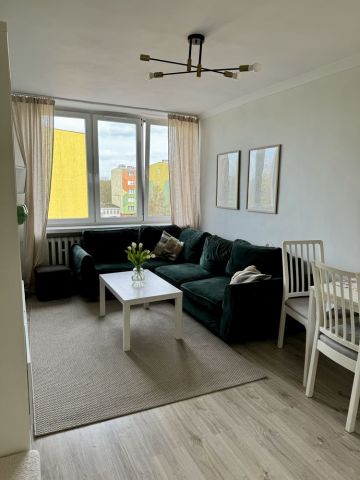 Mieszkanie 3-pokojowe Białogard. Zdjęcie 1