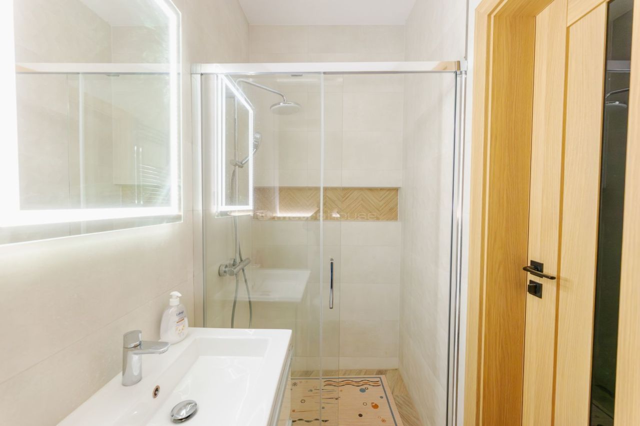 dom wolnostojący, 4 pokoje Izbica. Zdjęcie 15