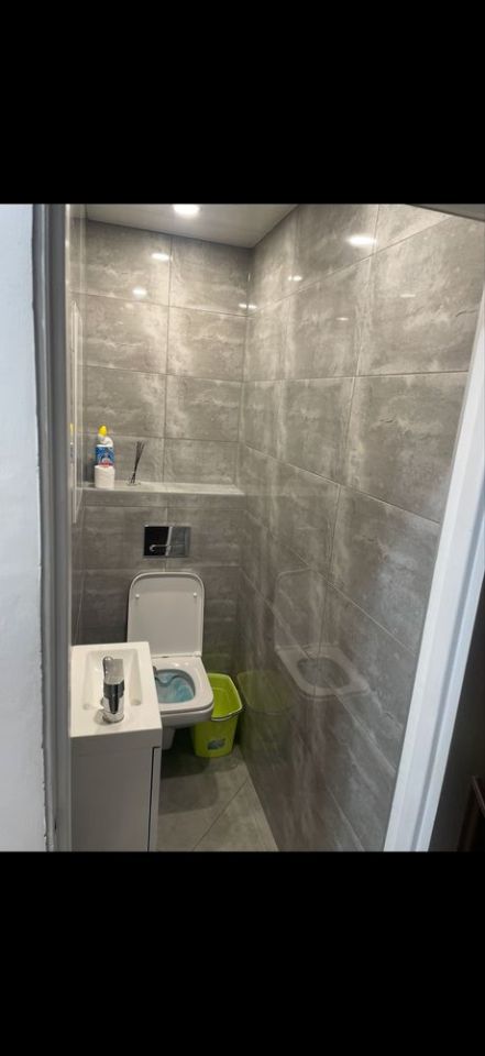 Mieszkanie 3-pokojowe Ruda Śląska. Zdjęcie 2