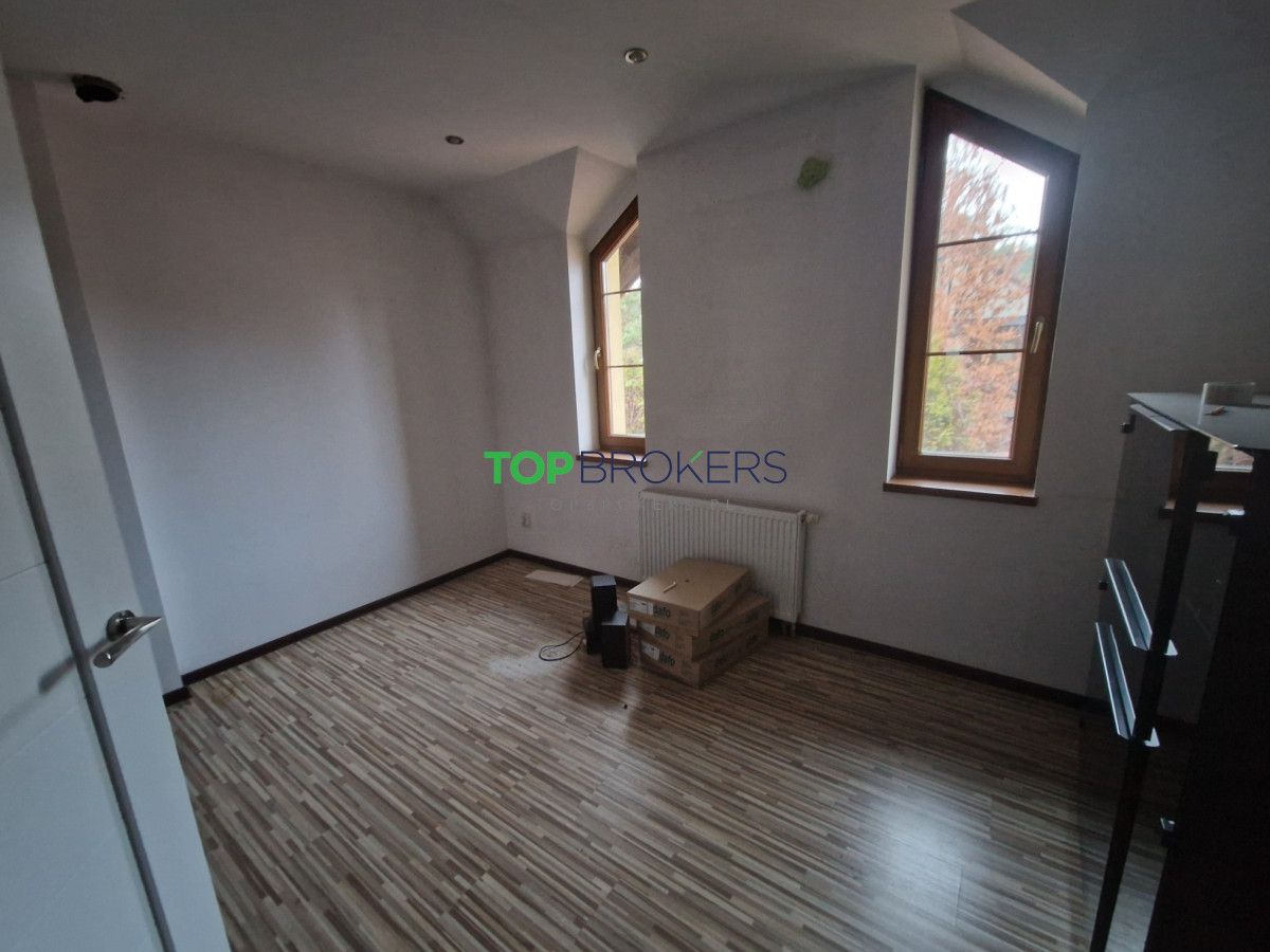 dom wolnostojący, 8 pokoi Warszawa Wawer. Zdjęcie 5