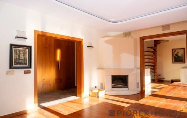 Mieszkanie 5-pokojowe Warszawa Ursynów, ul. Dezyderego Adama Chłapowskiego. Zdjęcie 3