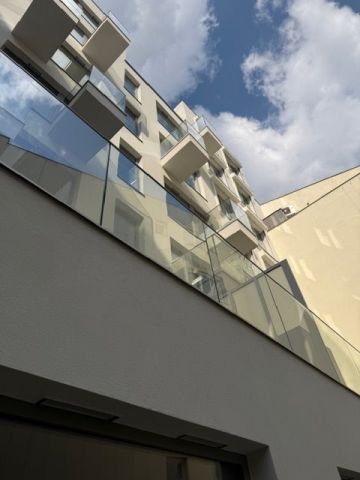 Mieszkanie 2-pokojowe Warszawa Śródmieście, ul. Niecała. Zdjęcie 2