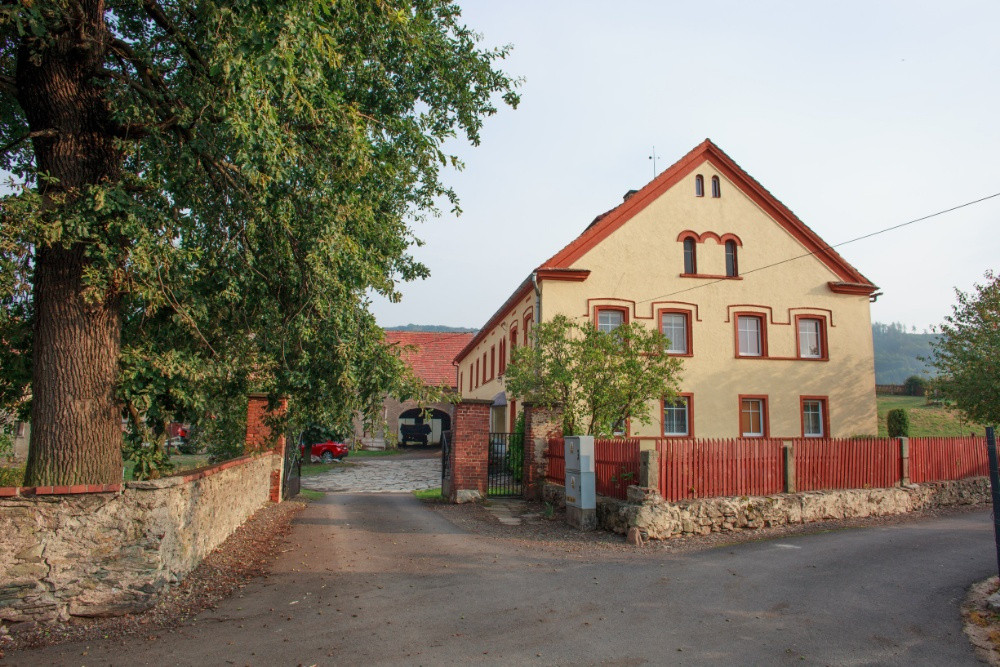gospodarstwo, 8 pokoi Wierzchosławice
