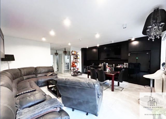 Mieszkanie 3-pokojowe Wrocław Tarnogaj, ul. Piękna. Zdjęcie 3