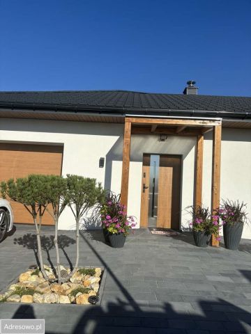 dom wolnostojący, 5 pokoi Łęczyca, ul. Bratkowa. Zdjęcie 1